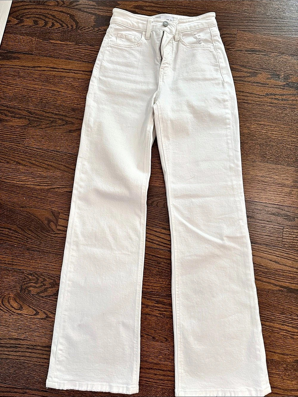 White Straight Leg Jeans Like New
